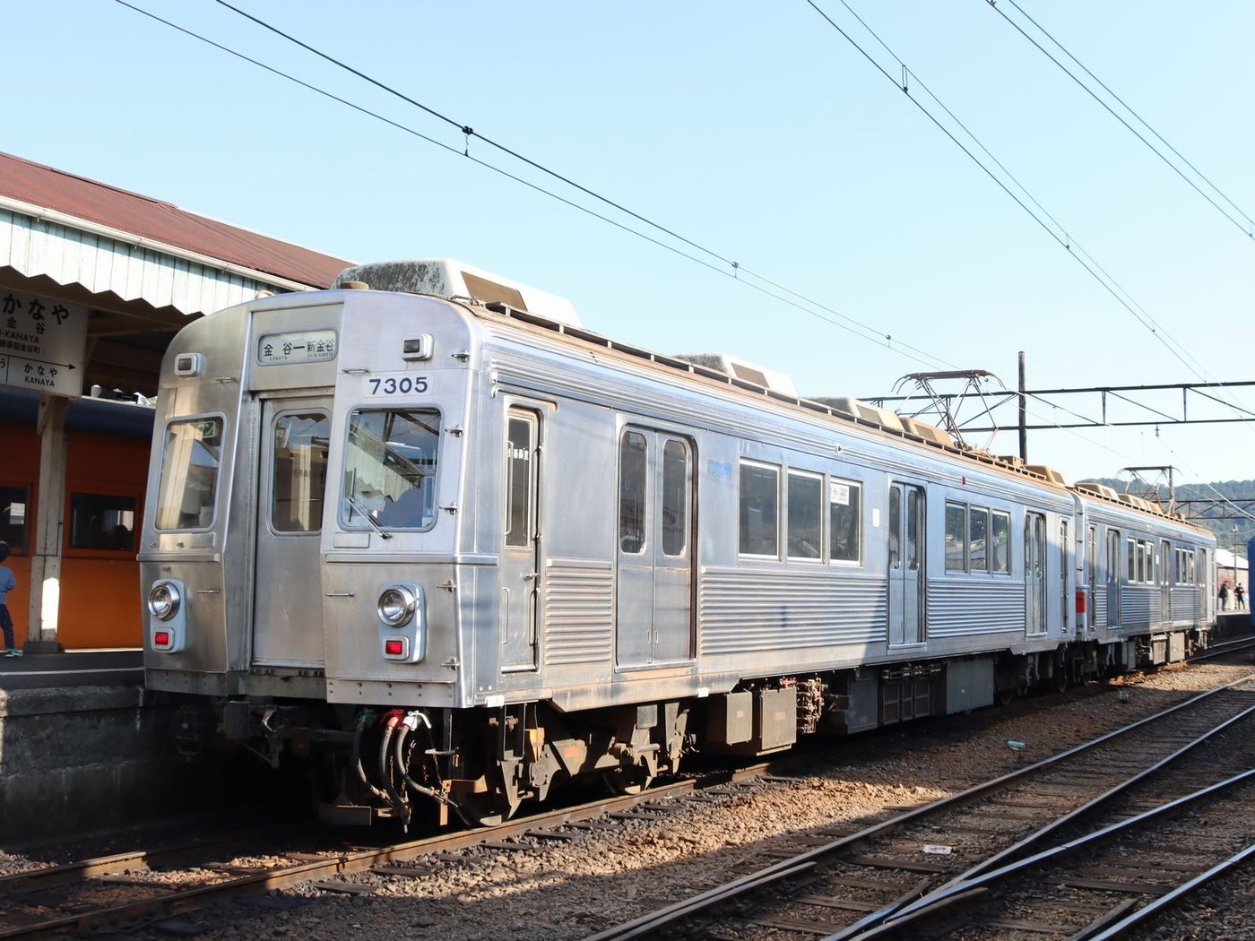 オリジナルな姿で活躍する元東急7200系。大井川鐵道新金谷駅にて