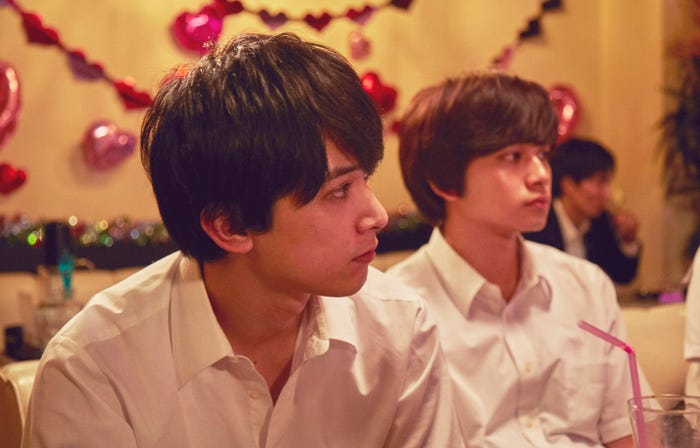 吉沢亮、北村匠海(C)西加奈子/小学館(C)2020「さくら」製作委員会