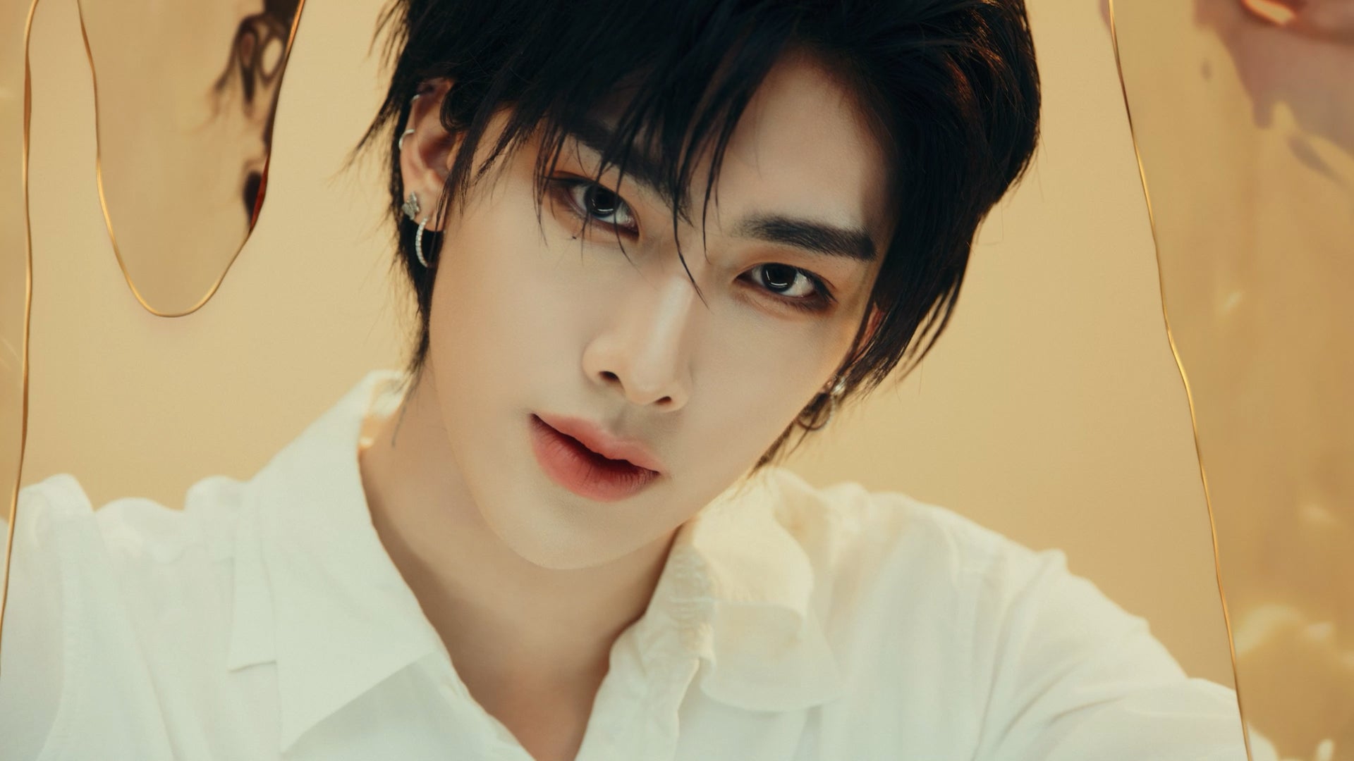 新CM「ビフェスタ セラムクレンジングオイル」篇より（提供写真）