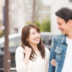 「最高にかわいいんです♡」男性が感じた彼女への“胸キュンエピソード”