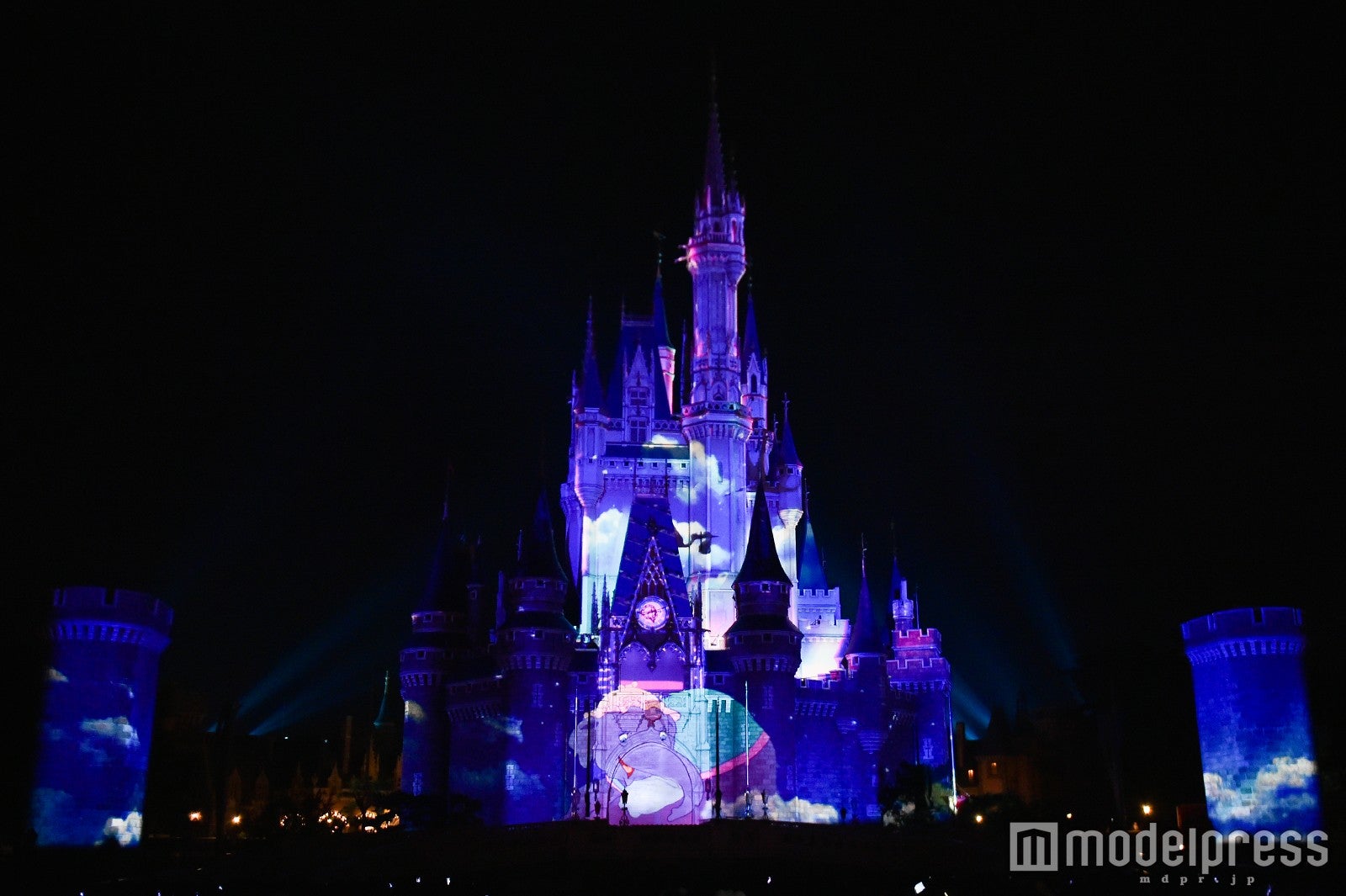 新キャッスルプロジェクション「ディズニー・ギフト・オブ・クリスマス」（C）モデルプレス（C）Disney