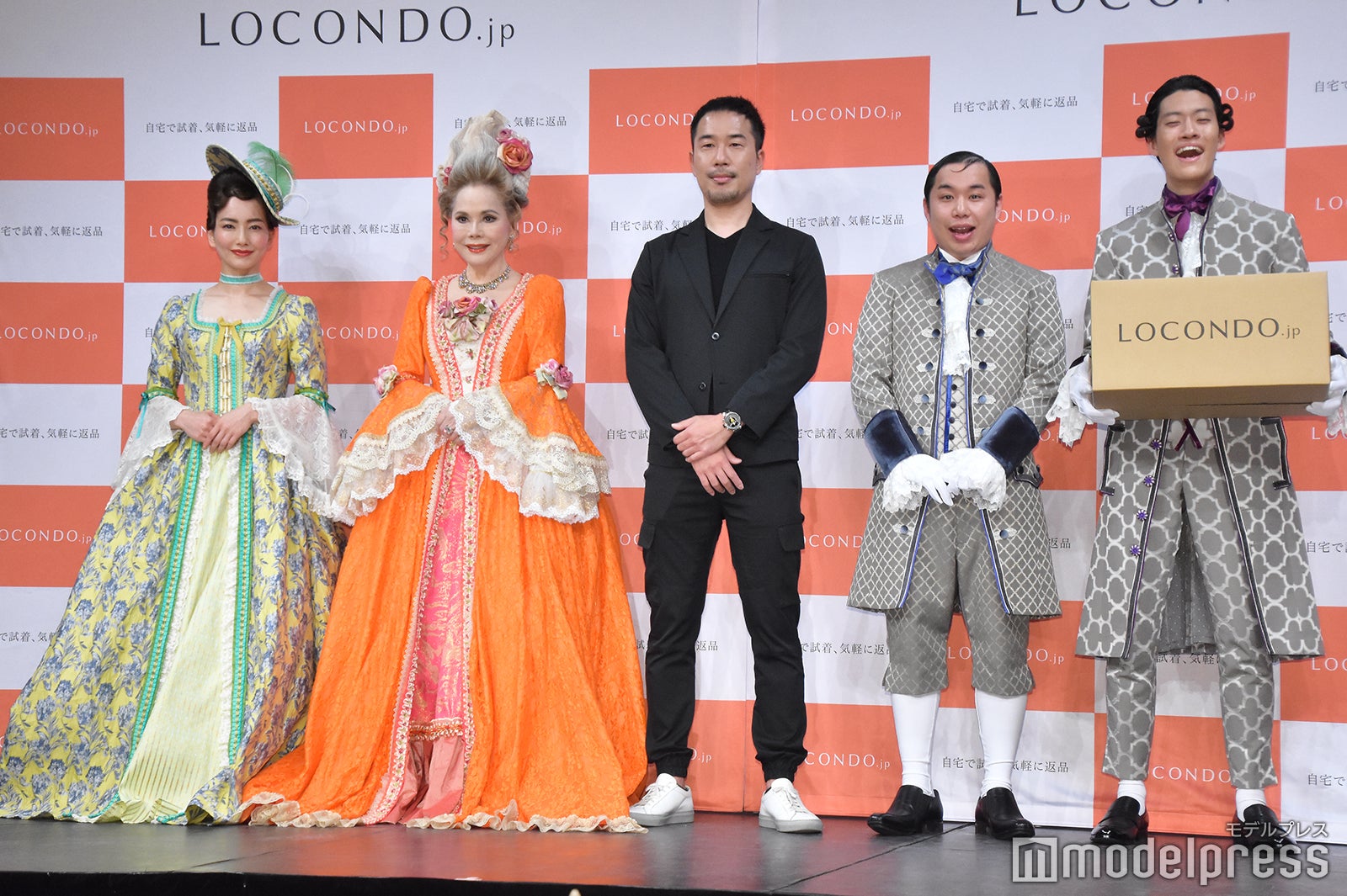 辻元舞、デヴィ夫人、霜降り明星ら（C）モデルプレス