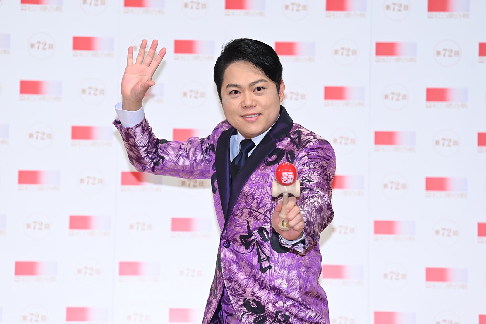 ＜紅白本番＞三山ひろし、けん玉126人達成でギネス世界記録更新 2年連続成功は初