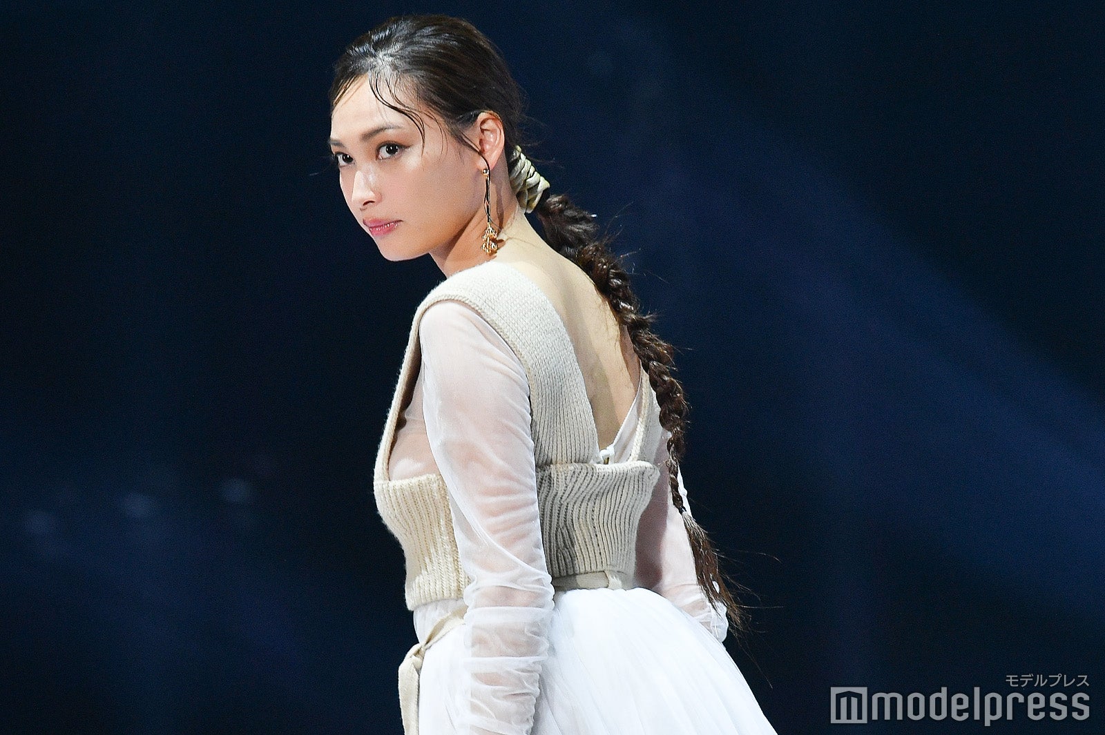 （C）モデルプレス