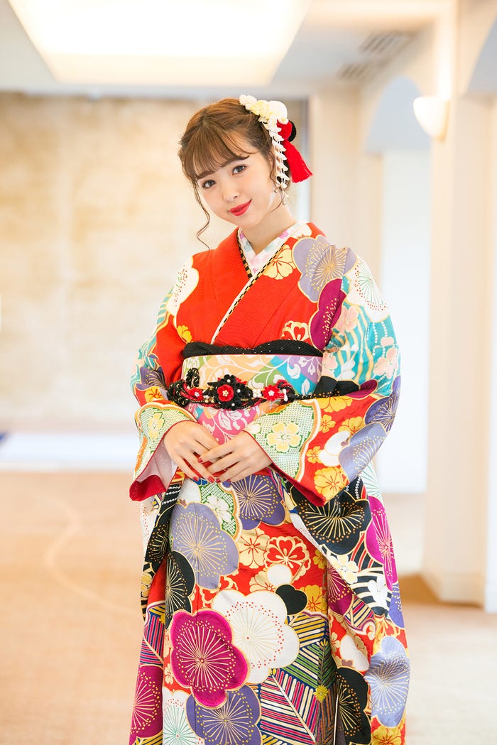 藤田ニコル(にこるん)(画像提供:所属事務所)