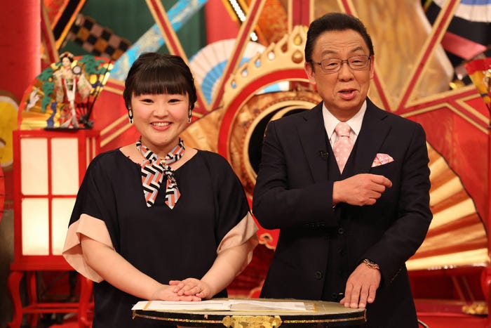 柳原可奈子、梅沢富美男(C)フジテレビ