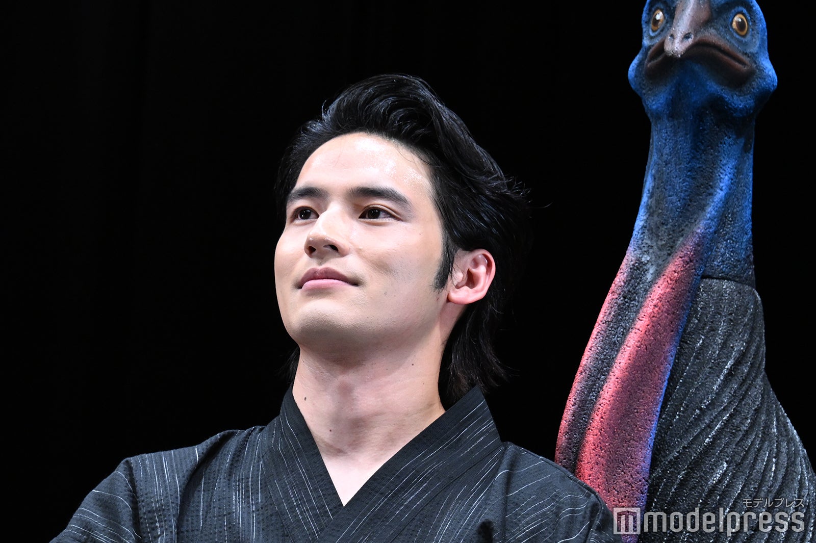 水上恒司、サプライズで登場したヒクイドリ（C）モデルプレス