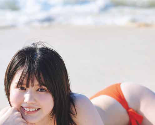 池田レイラ、ビキニ姿で美ボディ開放 ビーチでフレッシュなグラビア