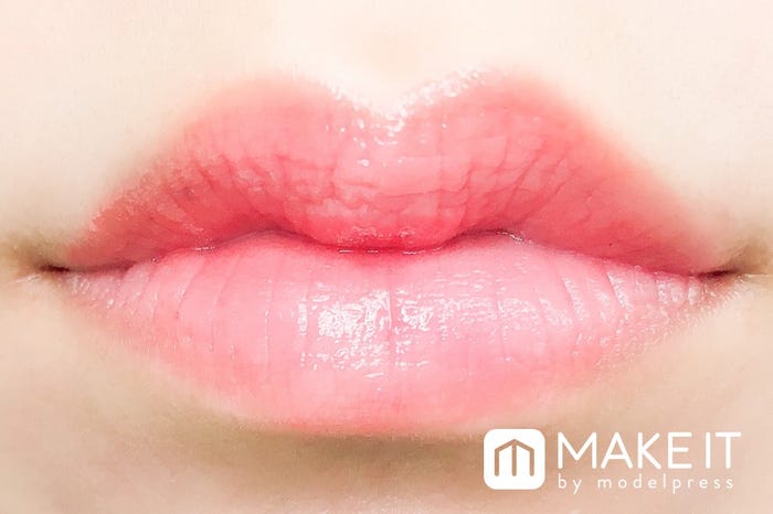 【YSL】「ヴォリュプテティントインバーム」“8 キャッチミーオレンジ”使用 (C)メイクイット