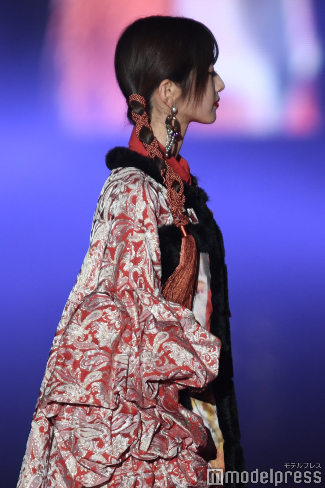 （C）モデルプレス