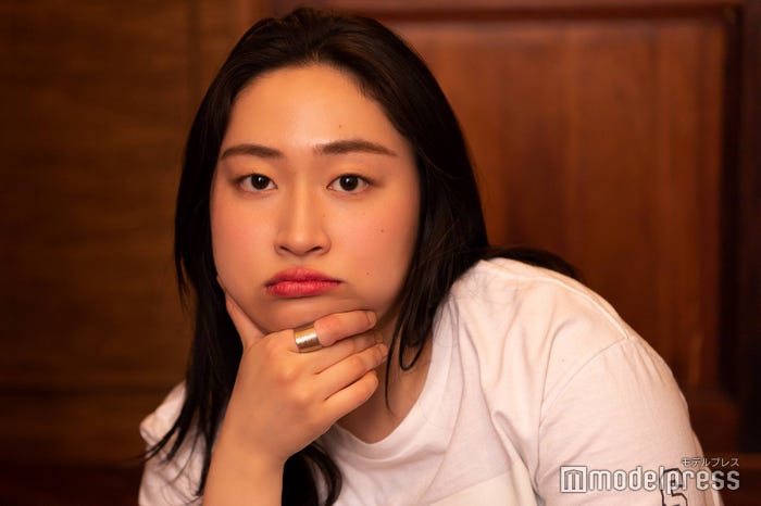 丸山礼 (C)モデルプレス