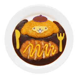 ポムポムプリンのチーズがけ☆イエロー推しカツカレー 1,700円(C)2025 SANRIO CO., LTD. TOKYO, JAPAN 著作 株式会社サンリオ