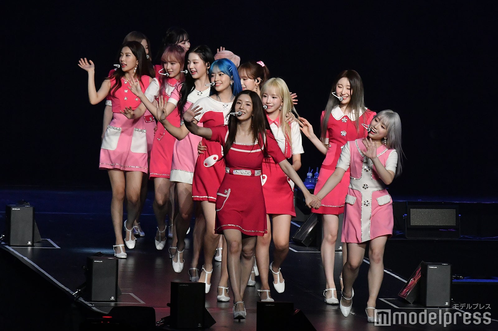 IZ*ONE （C）モデルプレス