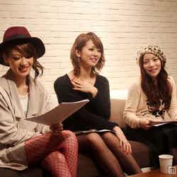 「恋愛トーク座談会」の様子(写真左から:孫きょう、丸山慧子、井上乃帆)