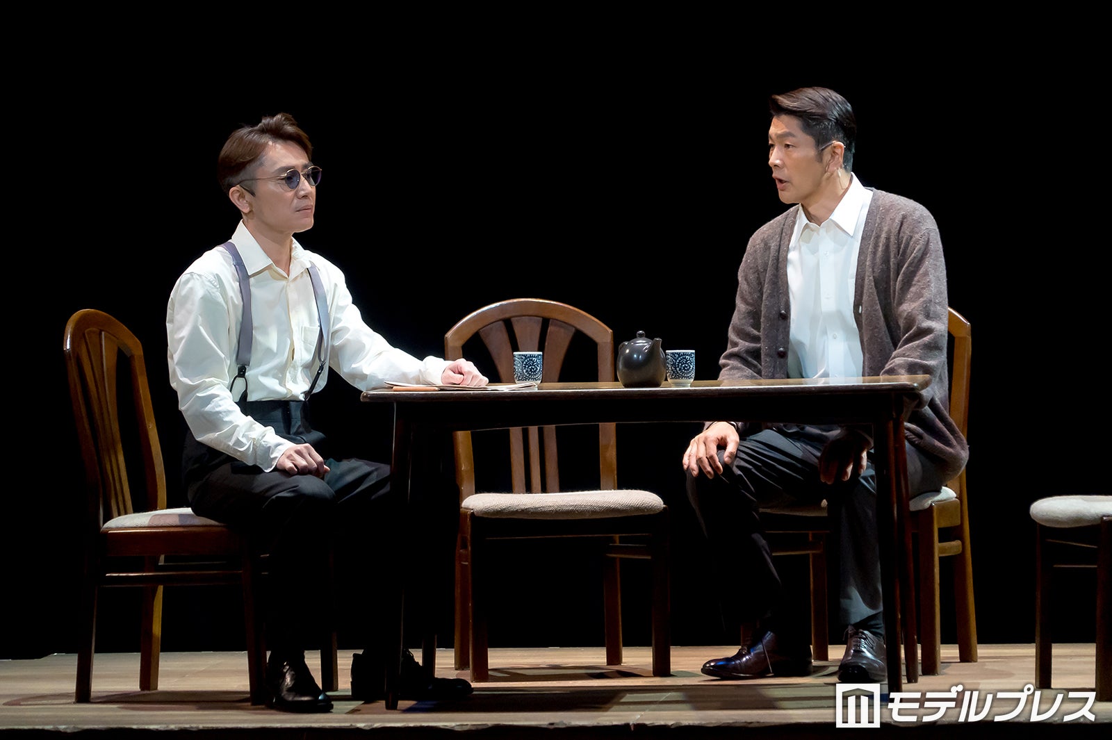 安田章大、丸山智己（C）モデルプレス