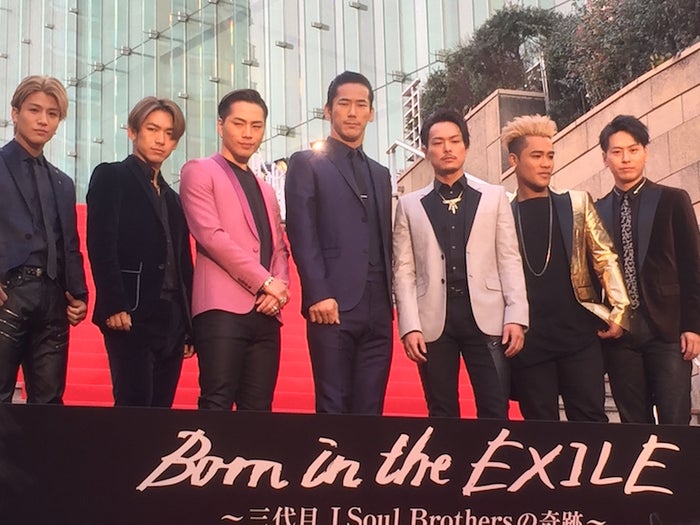 三代目jsb メンバー全員がレッドカーペットに登場でファン歓喜 初のドキュメンタリー映画完成披露プレミア上映会開催 モデルプレス