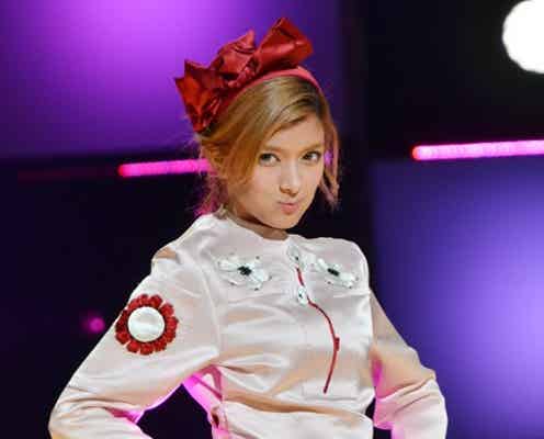 ローラ、セクシーチャイナ風ドレスで観客を魅了「ViVi Night in TOKYO 2013」