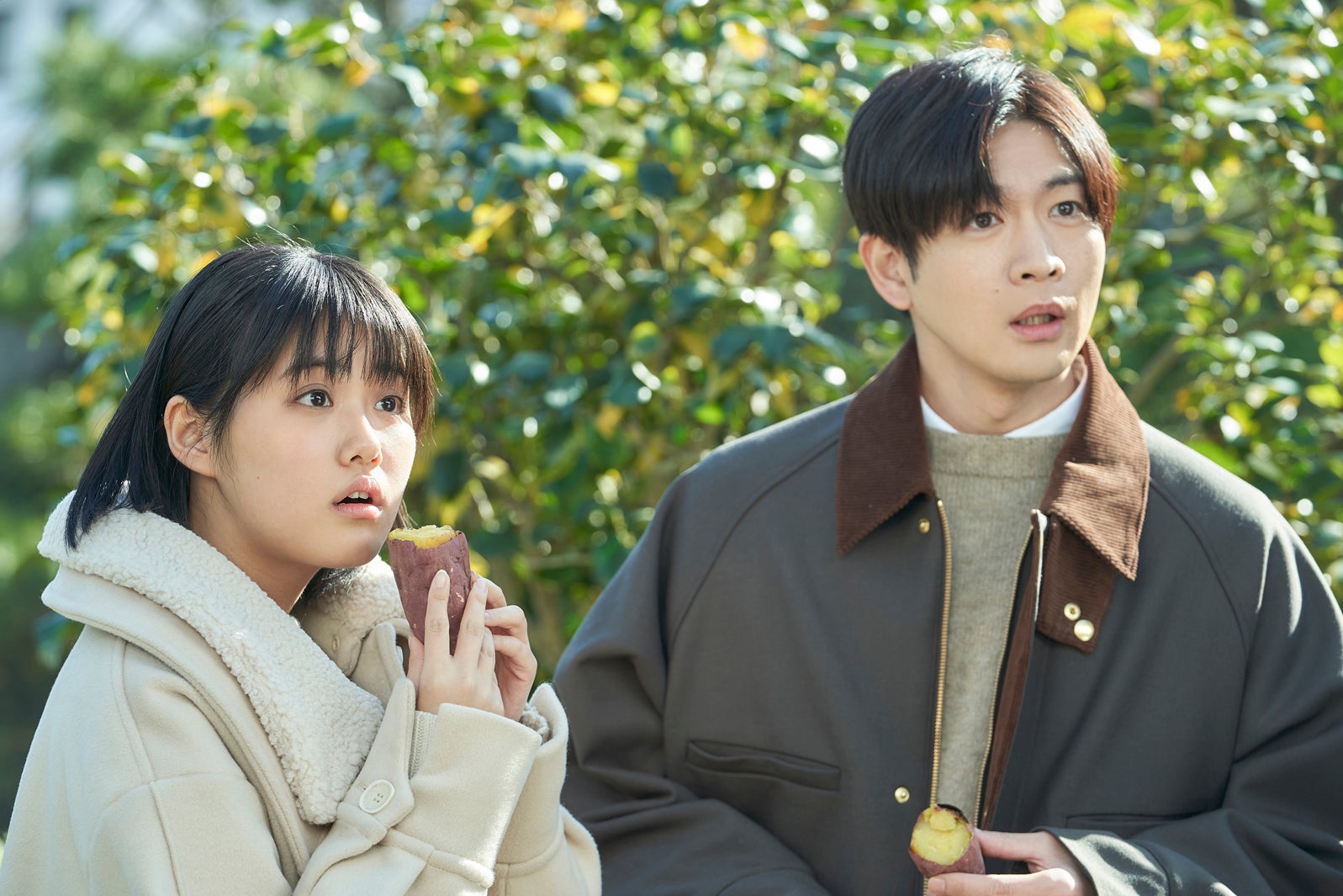 （左から）原菜乃華、松下洸平（C）田村由美／小学館（C）2023 フジテレビジョン 小学館 TopCoat 東宝 FNS27社