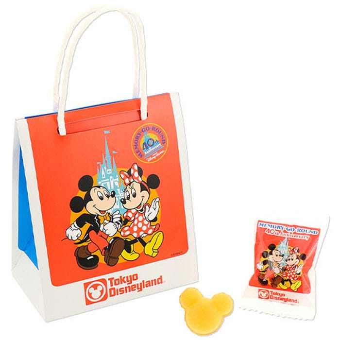 マドレーヌ¥1,100(C)Disney