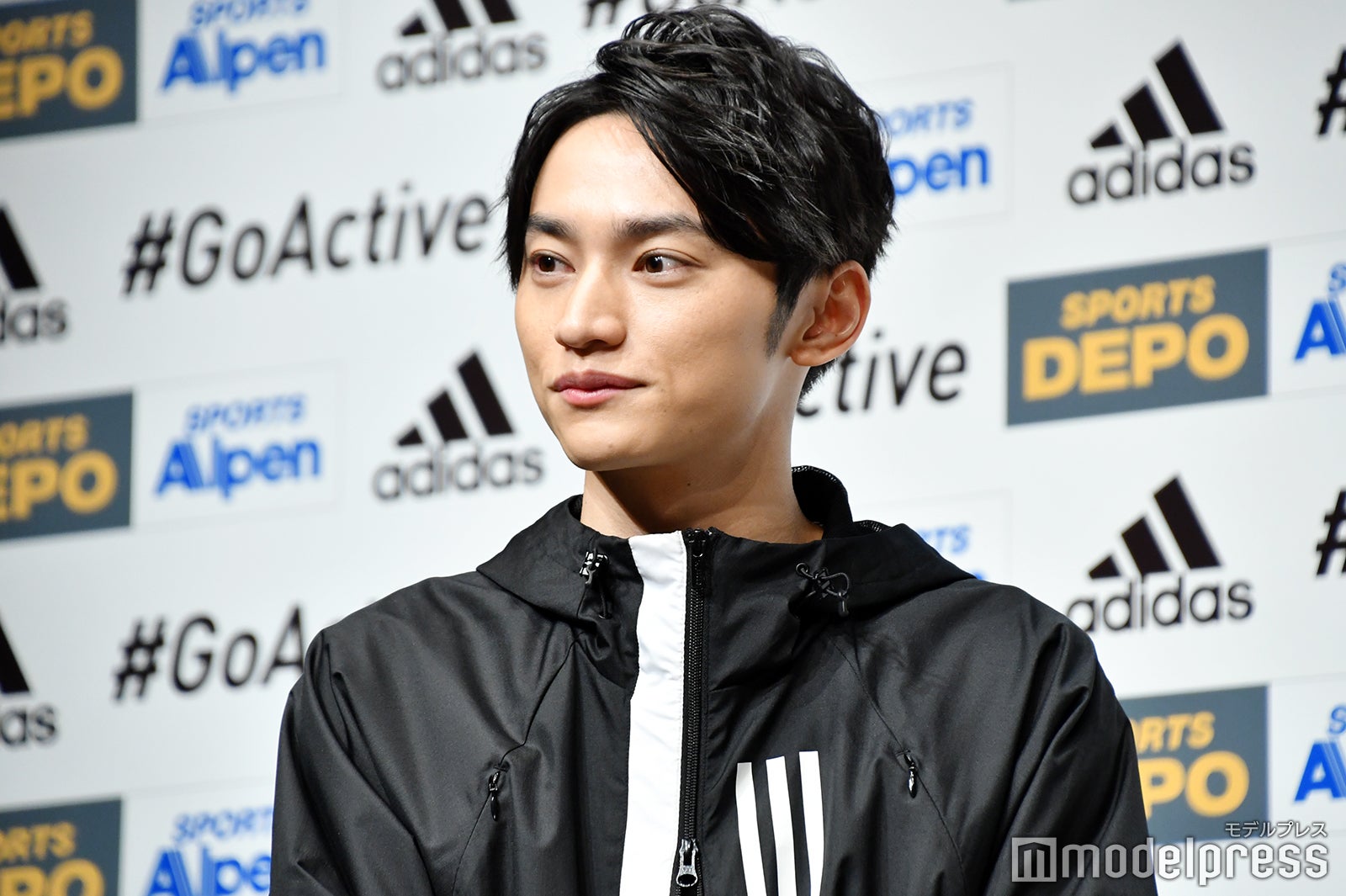 SKY-HI（C）モデルプレス