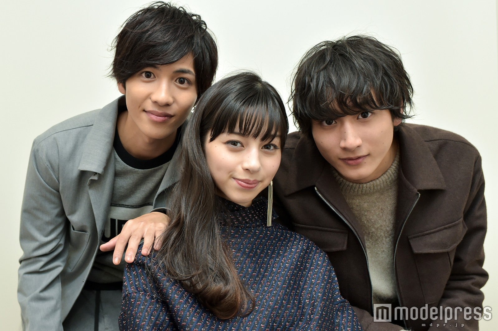 志尊淳、中条あやみ、小関裕太（C）モデルプレス