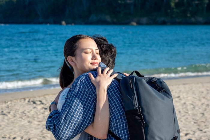 清原果耶、坂口健太郎 (C)NHK