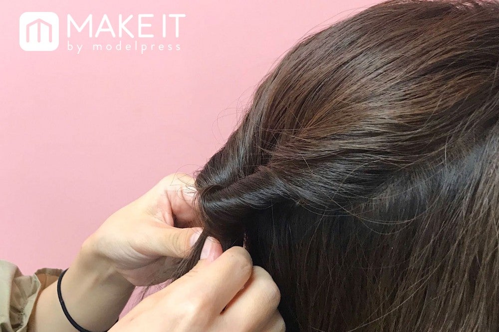 華やかハーフアップHow To (C)メイクイット