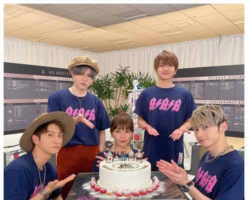AAA、デビュー15周年を5人揃って祝福「どんな時も応援し続けてくれて本当にありがとう」
