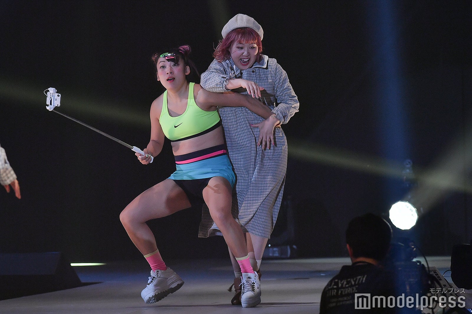 フワちゃん、そわんわん／「平成最後のYouTuber祭りステージ」より（C）モデルプレス