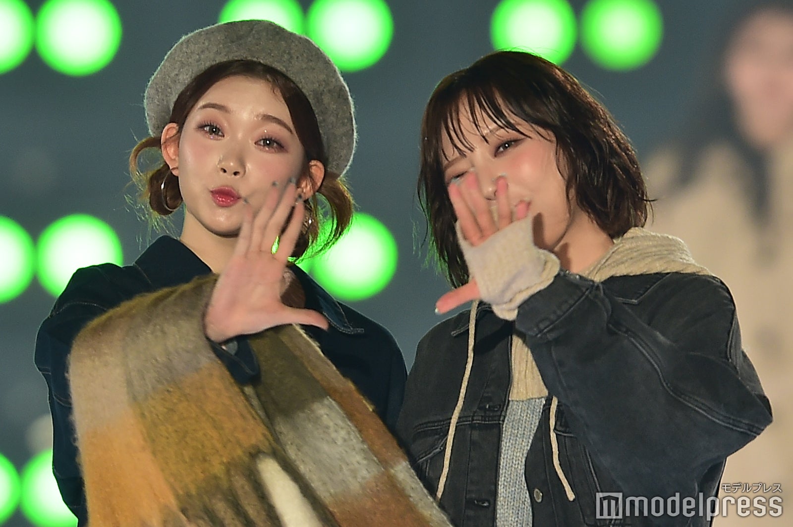 Billlie／TSUKI、MOON-SUA（C）モデルプレス