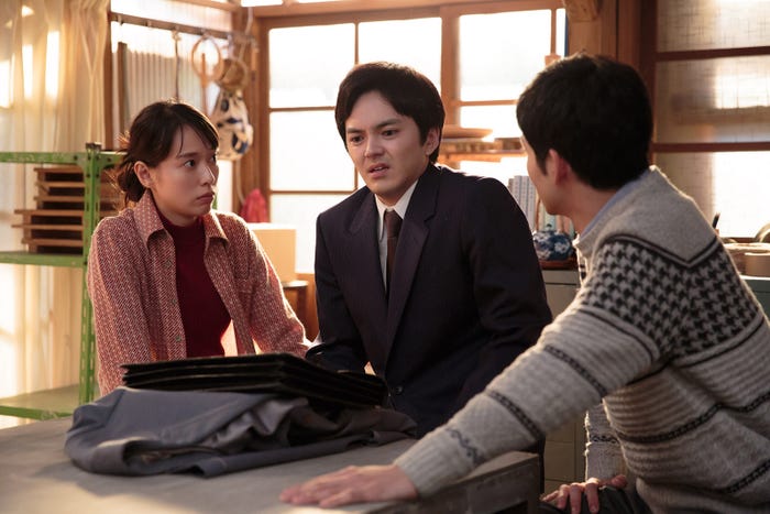 戸田恵梨香、林遣都(C)NHK