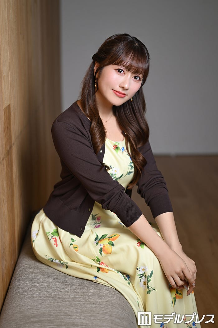 佐々木彩夏(C)モデルプレス
