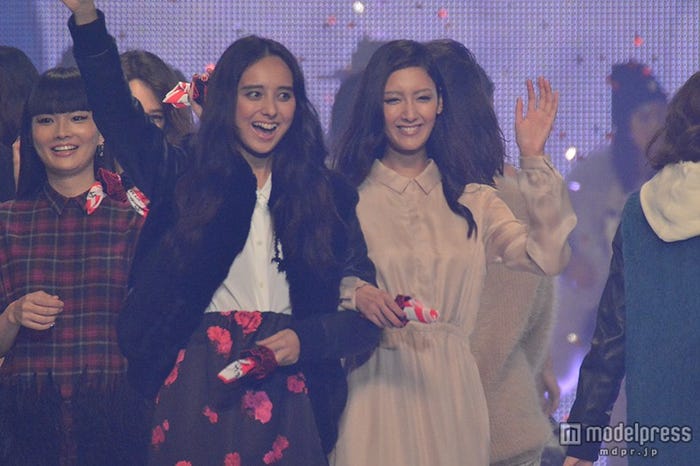 石田ニコルと菜々緒