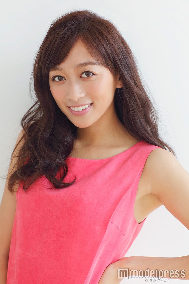 画像3 4 注目の人物 元 Cancam 美女モデル 梨衣名のギャップがすごい 壮絶過ぎる幼少期を告白 モデルプレス