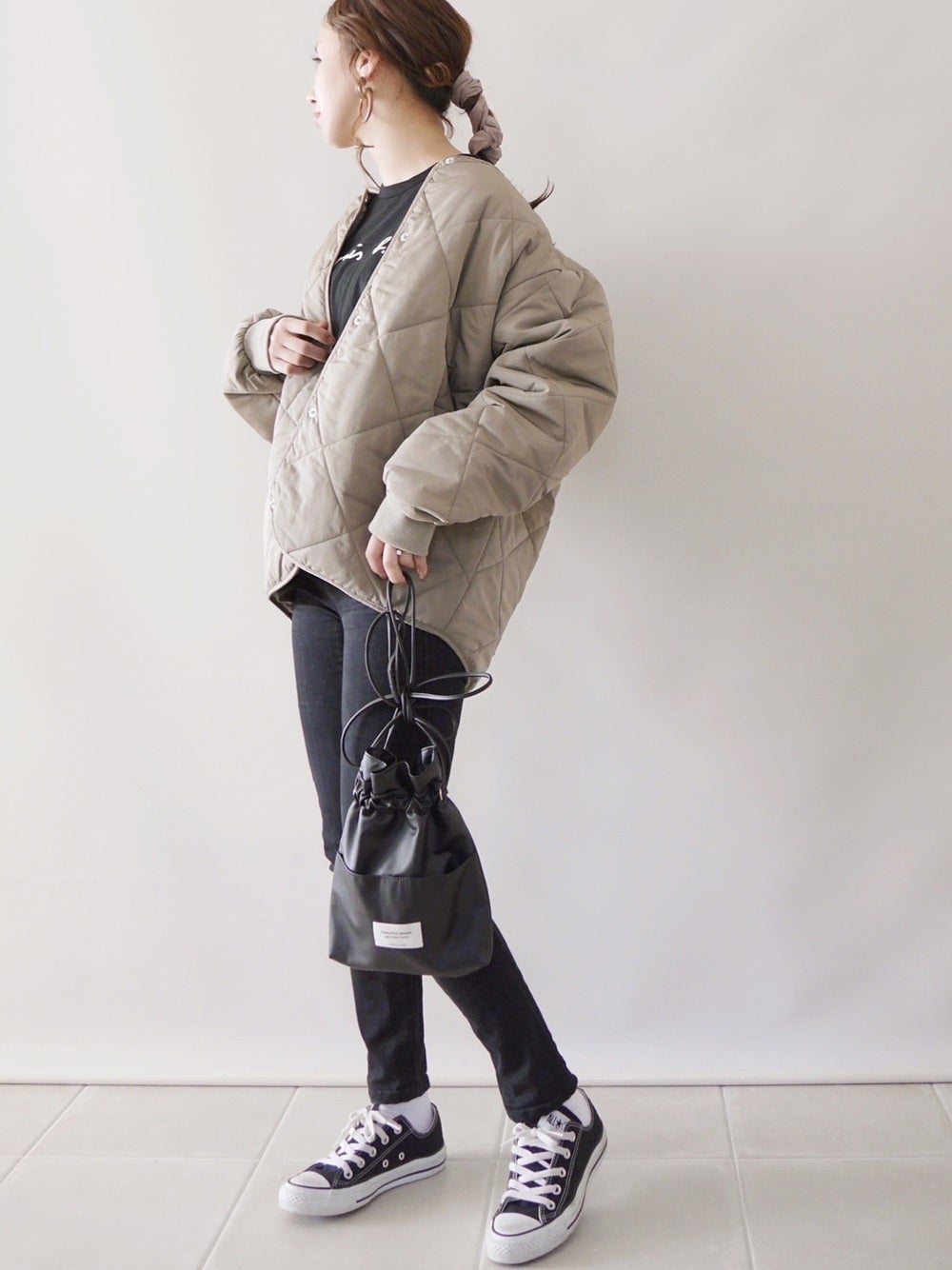 サマ見え 痩せ見えが両方叶う 冬のおすすめ 黒スキニーコーデ 6style モデルプレス