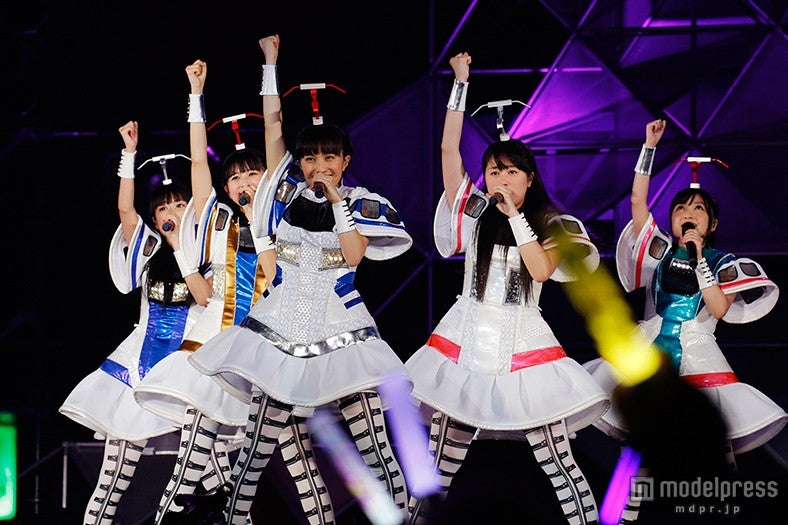 ももクロ、初めての地で新たな試み ファンクラブ限定ライブ開催＜セットリスト＞