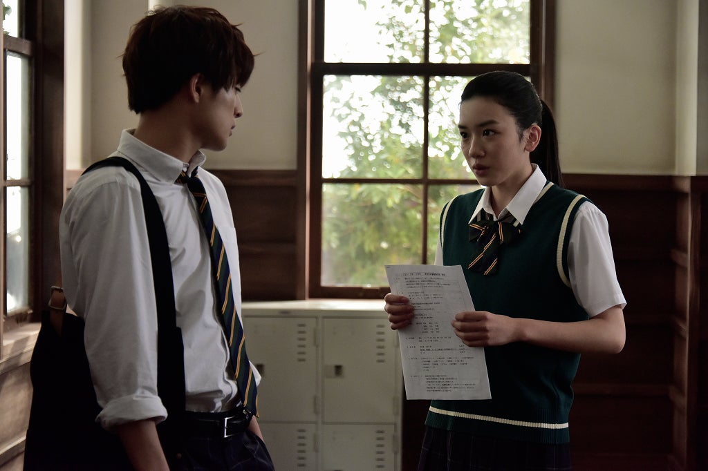 白濱亜嵐、永野芽郁（C）2017 フジテレビジョン 東宝 集英社　（C）やまもり三香／集英社