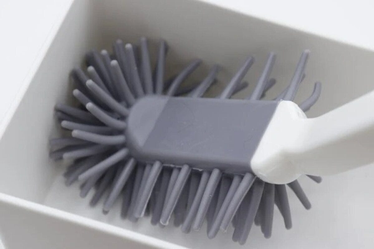 ダイソー　TPRトイレブラシ