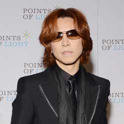 モデルプレス - YOSHIKIと食事する権利に1万ドル超の入札