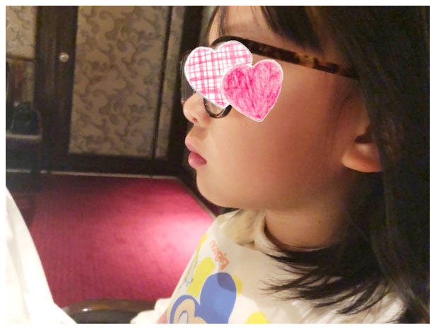 加護亜依の娘の写真/加護亜依オフィシャルブログ(Ameba)より