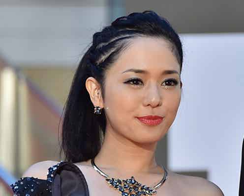 セクシー女優・蒼井そら、結婚を発表 2ショット公開