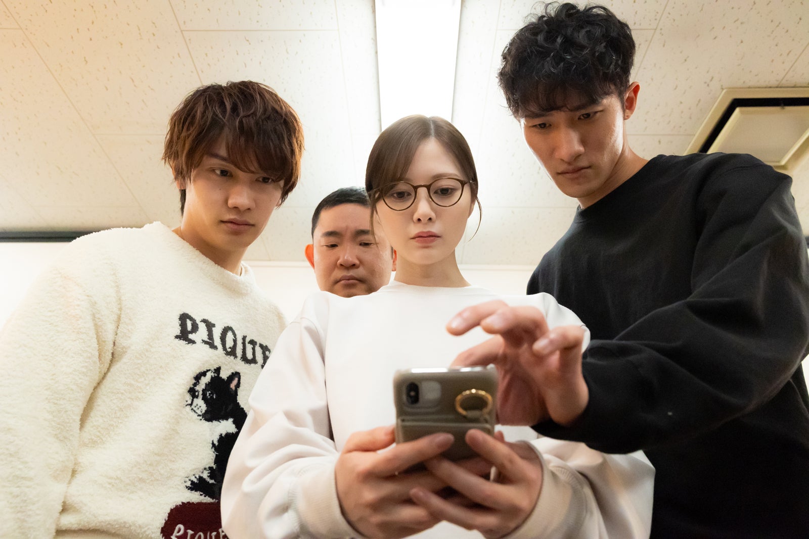 「恋する警護24時」番号・日付・色・食べ物…Snow Man彷彿とさせる演出が話題「細かい」「感動する」