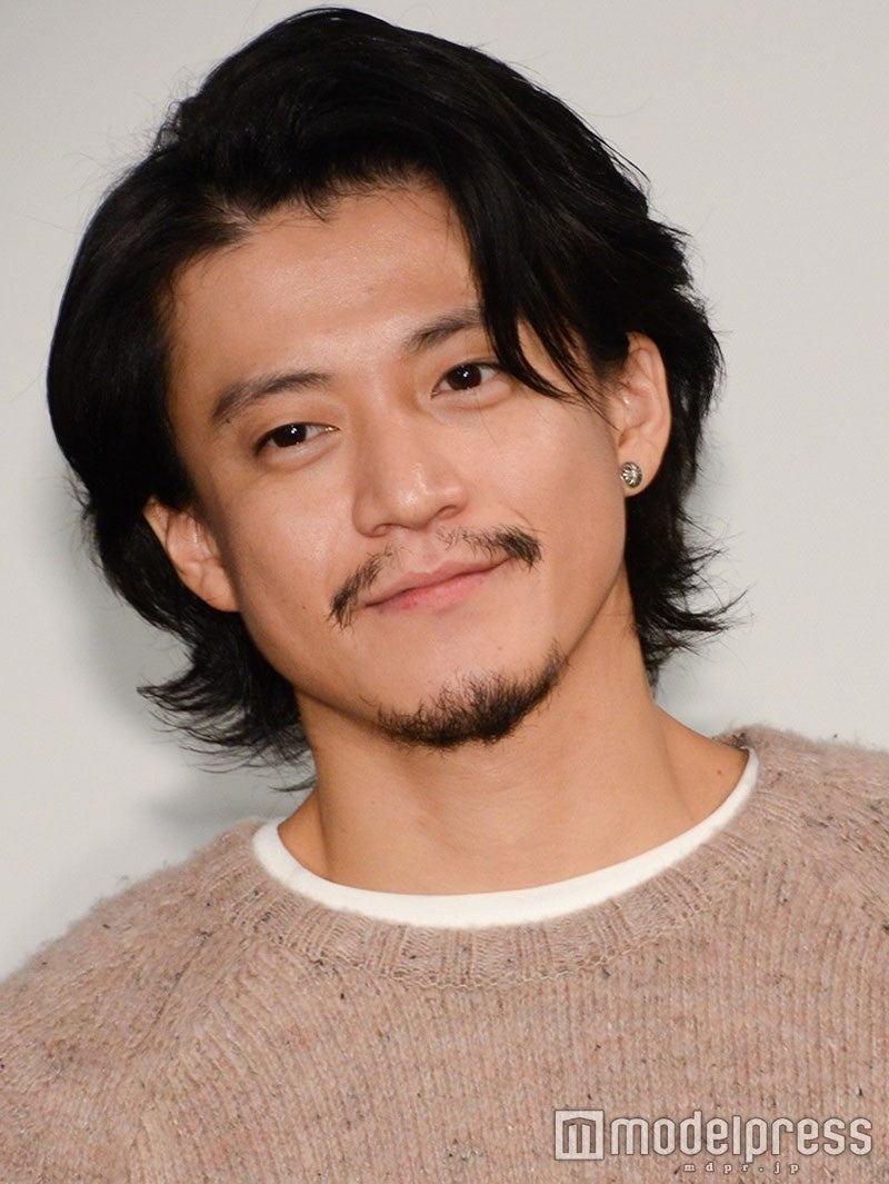 小栗旬 （C）モデルプレス