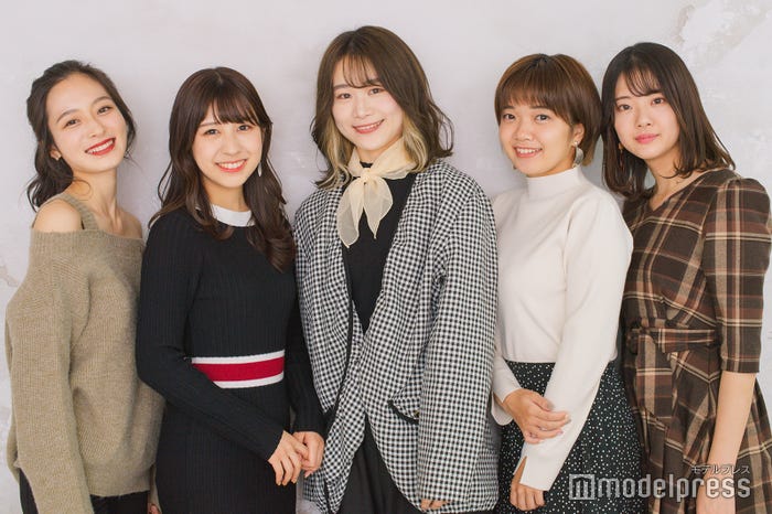 「ミス東大2020」ファイナリスト(左から)神谷明采さん、岡田美里さん、根本朱里さん、田村華子さん、山田杏奈さん(C)モデルプレス