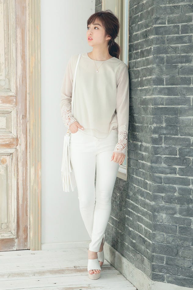 シフォンレースチュニック「Rusheria」2,990円(税込)/画像提供:Color