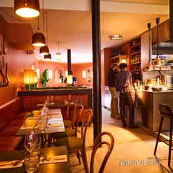 カリス(C)モデルプレス