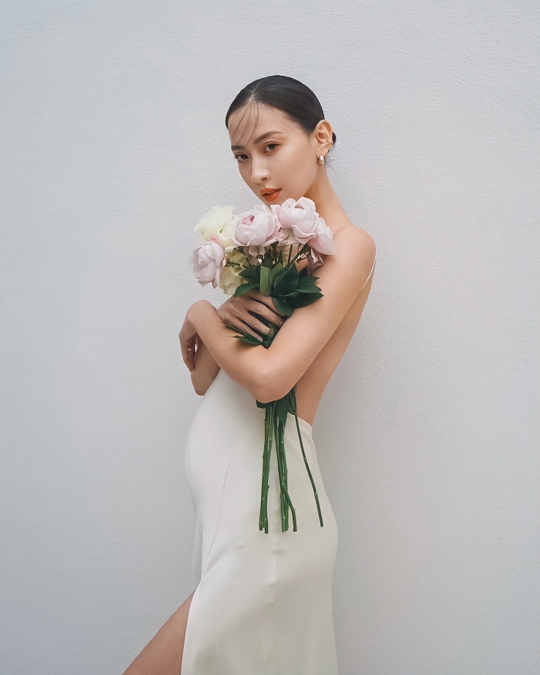 モデル・ソンイ、第2子妊娠を発表 ふっくらお腹も披露＜コメント全文＞