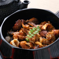 絶品「鶏まぶし」が銀座ランチの新定番に!? 比内地鶏専門店『銀座かしわ』の限定ランチにリピ必至
