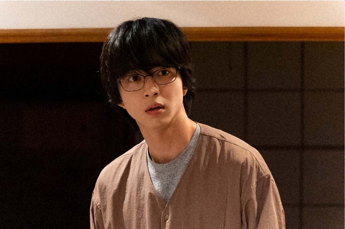 鈴木仁「さらば、佳き日」第4話より(C)「さらば、佳き日」製作委員会