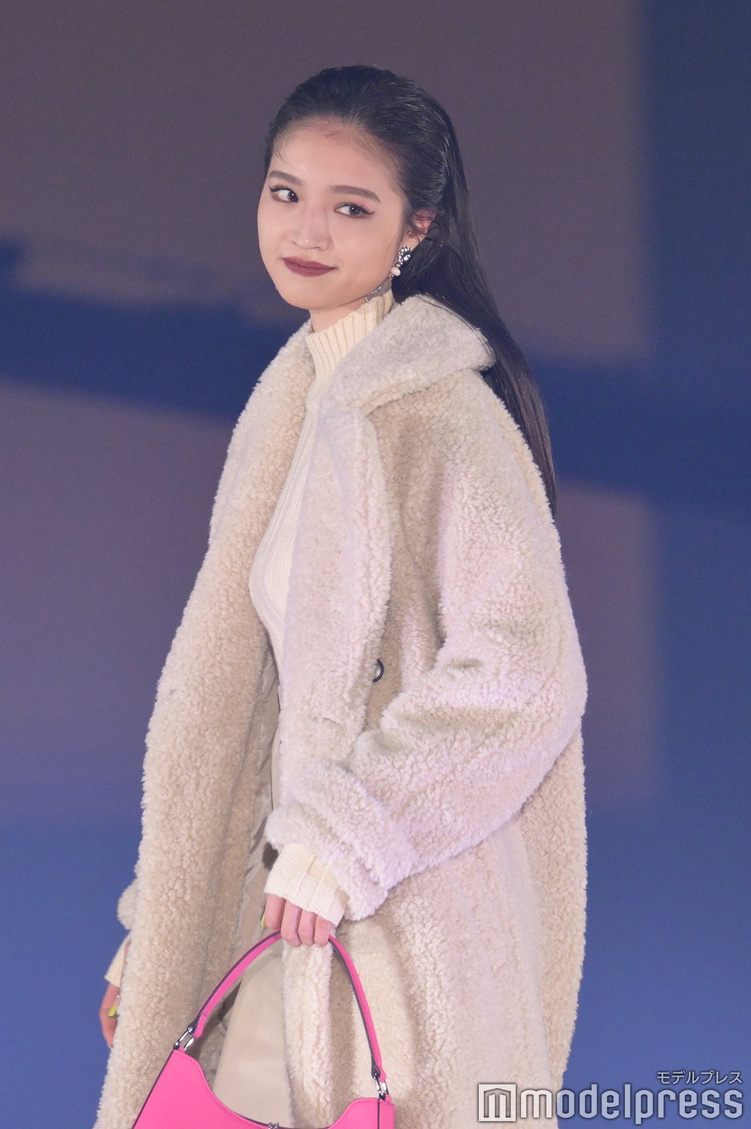 （C）モデルプレス